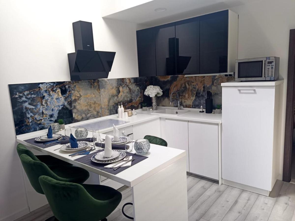 Apartman Lux Makarska Exteriör bild